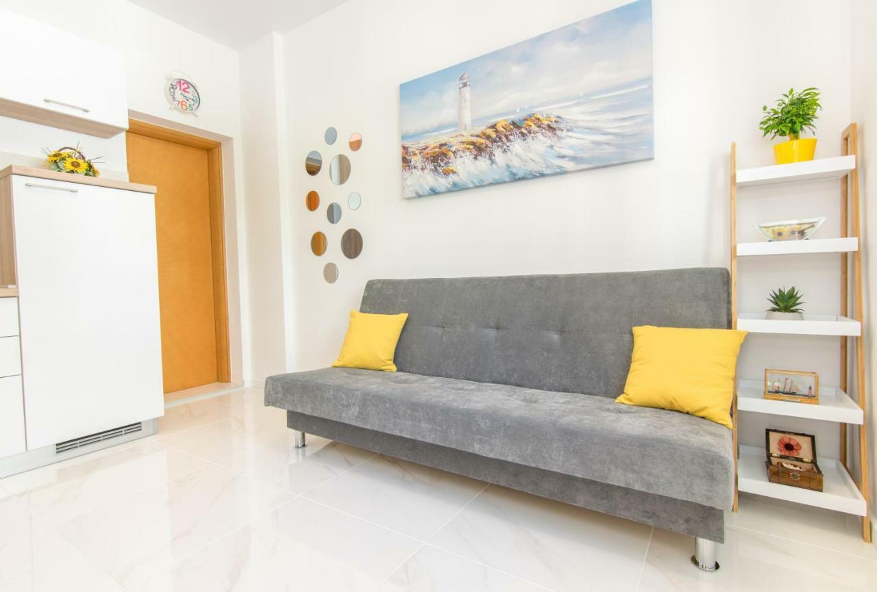 Apartment Holiday Makarska Luaran gambar